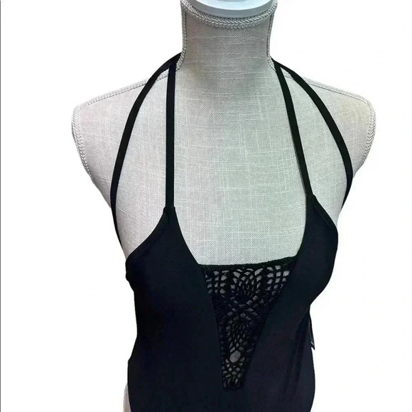 NWT•WOMEN’S XHILARATION BLACK BATHING SUIT•SIZE XS•SUPER CUTE GREAT FOR VACATION - Picture 2 of 7